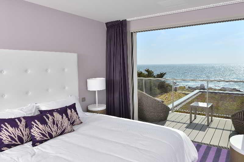 Chateau Des Tourelles - Relais Thalasso & 4*